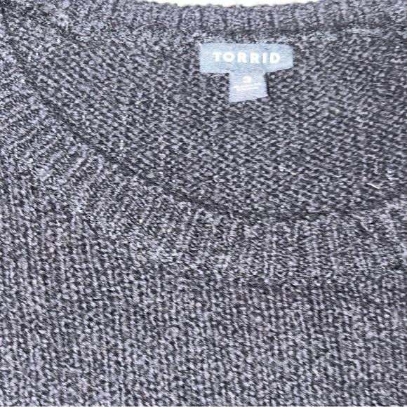 Torrid Black Sweater with Skulls, Hearts and Stars Size 3 - Picture 9 of 10